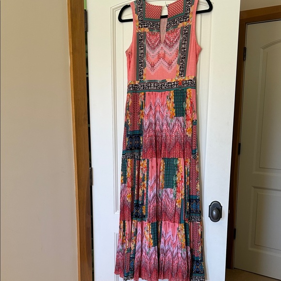 Colorful Maxi Dress - Picture 8 of 8